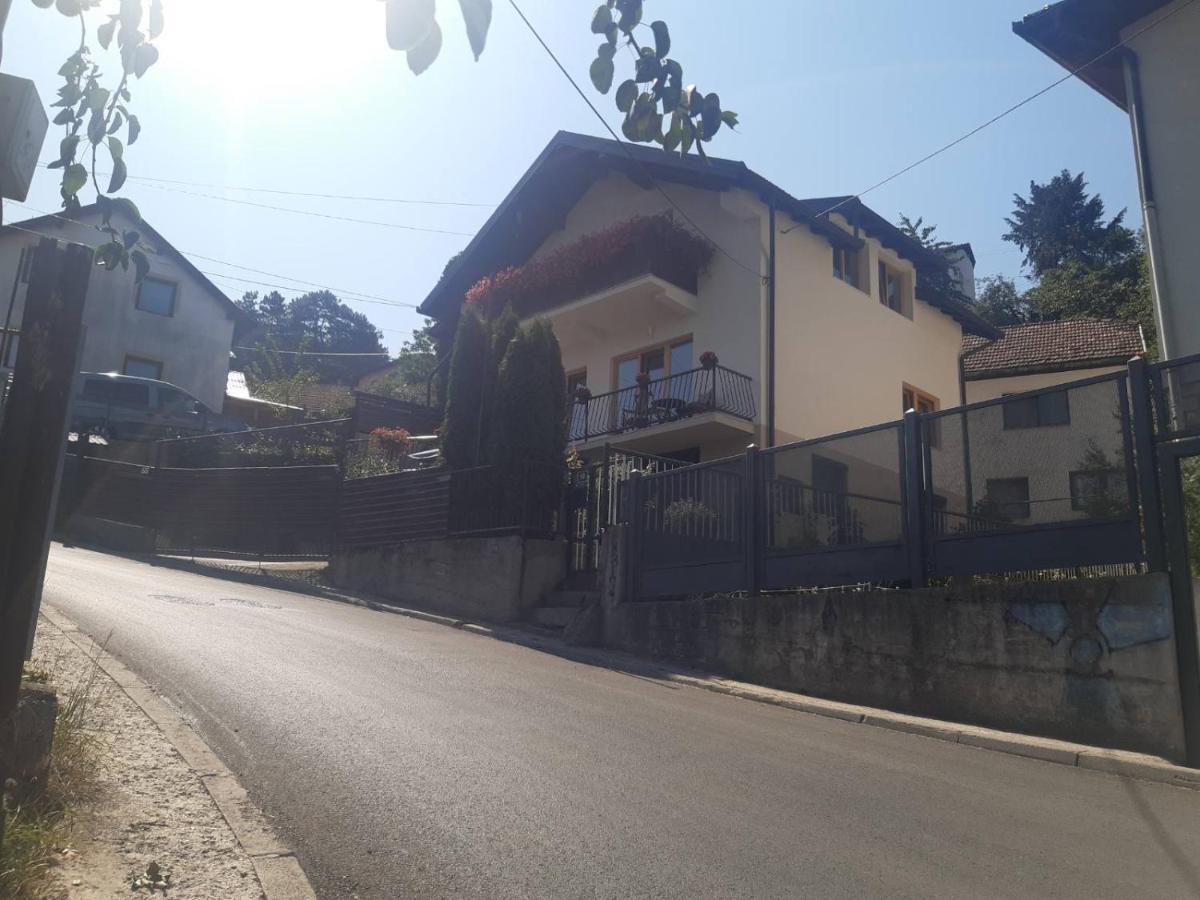 Route 68 Apartman Szarajevó Kültér fotó